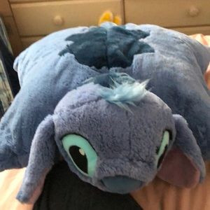 Stitch pillow pet